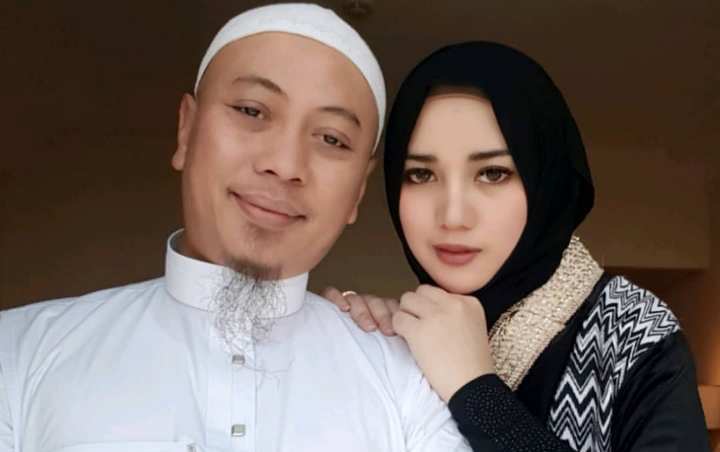 Bebi Silvana Istri Opick Minta Maaf Usai Kaitkan Bacaan Iqro dengan Wabah Virus Corona