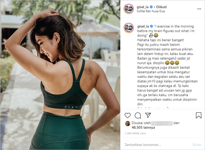 Gisella Anastasia Pamer Punggung Mulus Tanpa Cela Tato 