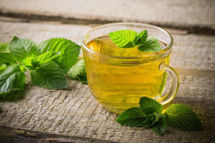 Teh mint Hangat Dapat Melegakan Tenggorokan Saat Kalian Mengalami Flu