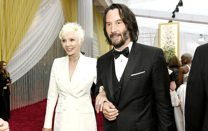 Wajah Awet Muda Ibu Keanu Reeves di Oscar 2020 Ini Jadi Bahan Gosip Sampai Dijuluki 'Immortal'