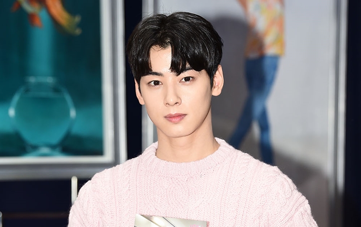 Cha Eunwoo Tebar Foto Berkeringat Usai Syuting 'Handsome Tigers', Visual Tetap Bersinar