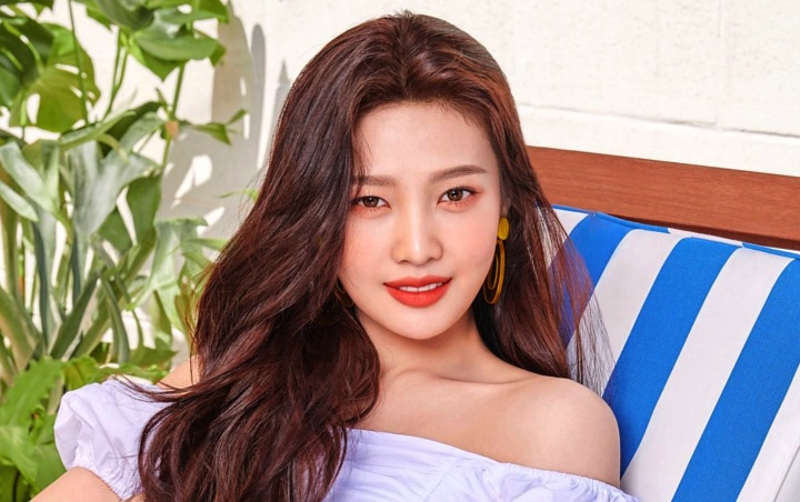 Gaya Sederhana Joy Red Velvet Saat Berangkat ke New York Dipuji Habis-Habisan