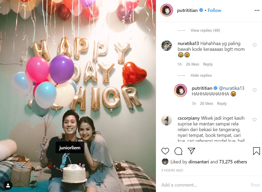 Posting Foto Lawas, Putri Titian Kode Ingin Dapat Surprise Dari Suami