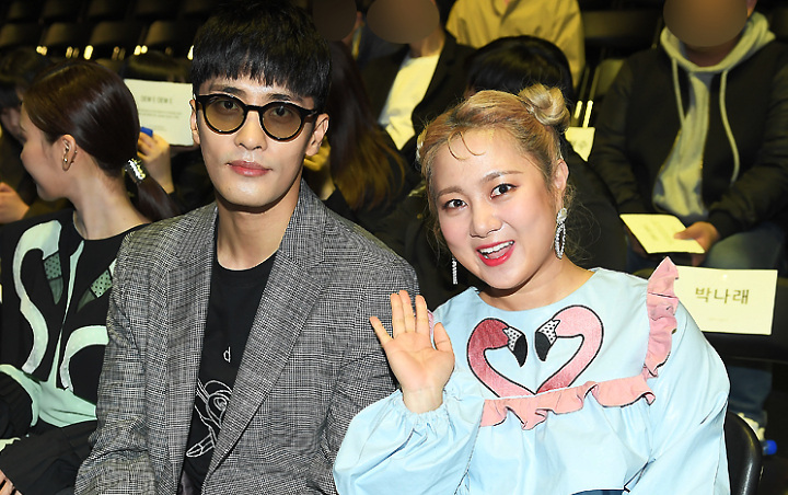 Sung Hoon Dirumorkan Pacari Park Na Rae, Semacam Tanggapan Agensi Sung Hoon Dirumorkan Pacari Park Na Rae, Semacam Tanggapan Agensi
