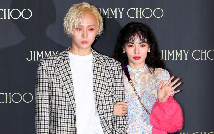 Sambut Valentine, HyunA Berikan Hadiah Romantis Ini untuk DAWN Sambut Valentine, HyunA Berikan Hadiah Romantis Ini untuk DAWN