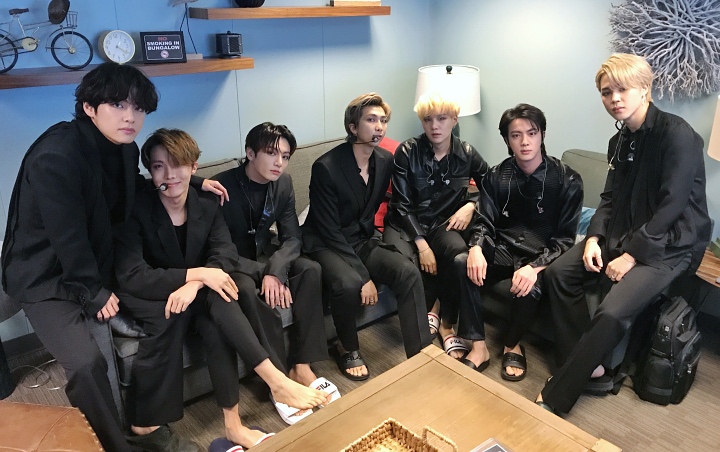 BTS Dikonfirmasi Seru-seruan Dan Nyanyi Bareng Di 'Carpool Karaoke' Dalam 'The Late Late Show'