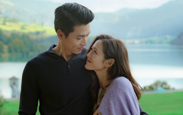 Son Ye Jin Pilih Adegan Bahas Masa Depan dengan Hyun Bin Sebagai Unggulan di Crash Landing on You