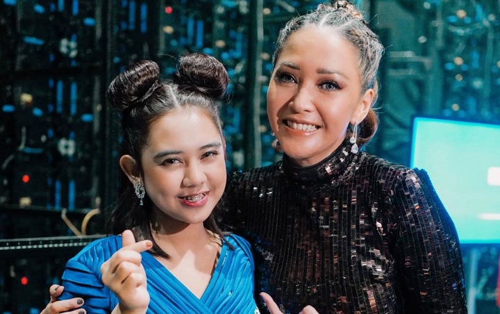 Kandas Di Tiga Besar ‘Indonesian Idol’, Maia Estianty Beri Semangat Untuk Ziva