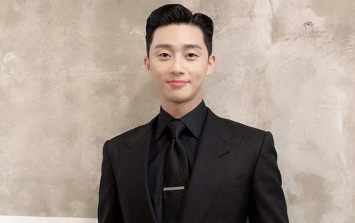 Foto Lawas Park Seo Joon Saat Kelulusan SD Dijamin Bikin Gemas