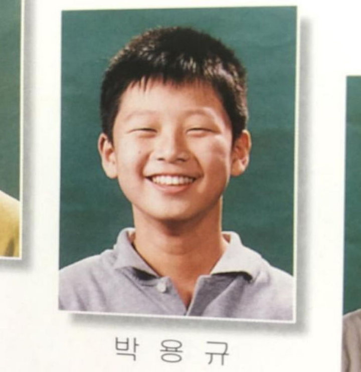 Foto Lawas Park Seo Joon Saat Kelulusan SD Dijamin Bikin Gemas