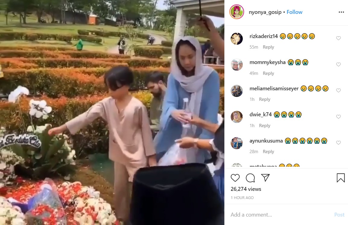 Momen Bunga Citra Lestari Ajak Noah Kunjungi Makam Ashraf Sinclair Bikin Netizen Terharu