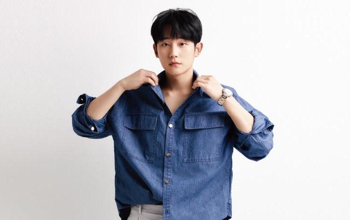 Jung Hae In Akui Sulit Perankan Karakter Programmer Genius di 'A Piece of Your Mind'