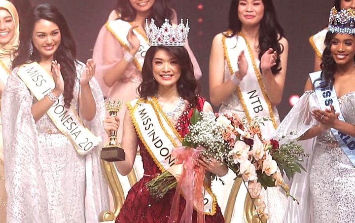 Miss Indonesia 2020:  Selamat, Carla Yules Berhasil Sabet Mahkota Gantikan Princess Megonondo