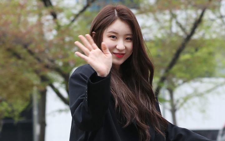 Lee Chaeyeon IZ*ONE Usung Gaya Rambut Baru, Banjir Kebanggaan Melainkan Wajah Dibilang Berubah Lee Chaeyeon IZ*ONE Usung Gaya Rambut Baru, Banjir Kebanggaan Melainkan Wajah Dibilang Berubah
