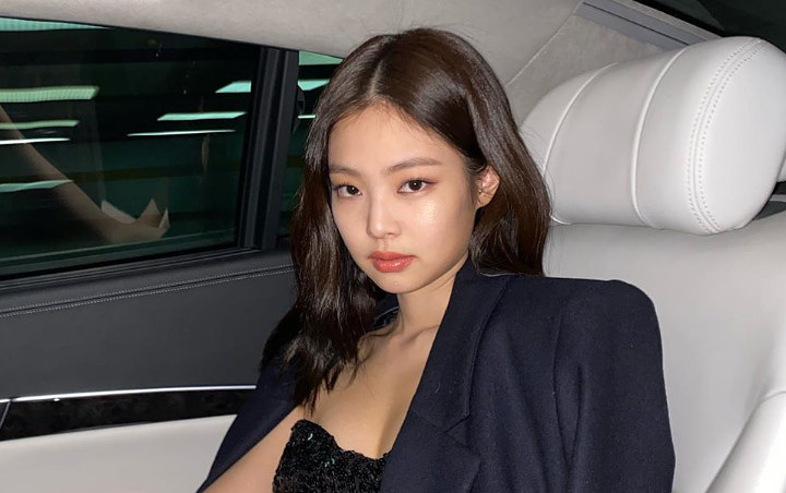 Dandanan Kena Julid, Jennie BLACKPINK Dikritik Tak Pakai Masker di Bandara