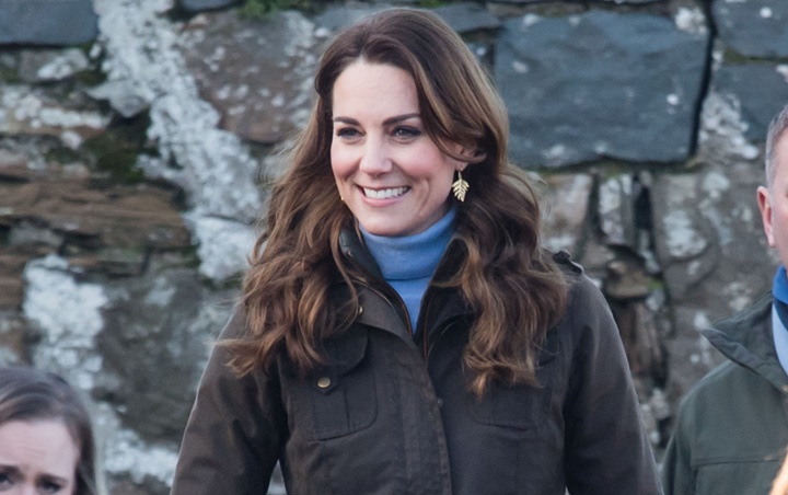 Alasan Kate Middleton Tak Pernah Lepas Coat di Depan Umum ini Bikin Kagum