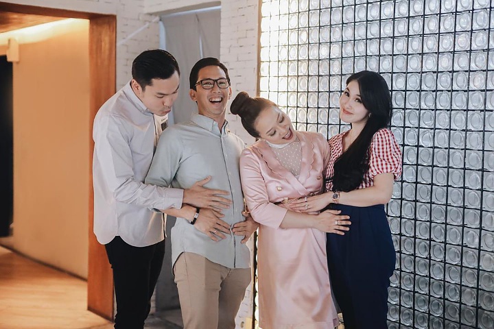 Yuanita Christiani Bareng Sahabat Saat Baby Shower