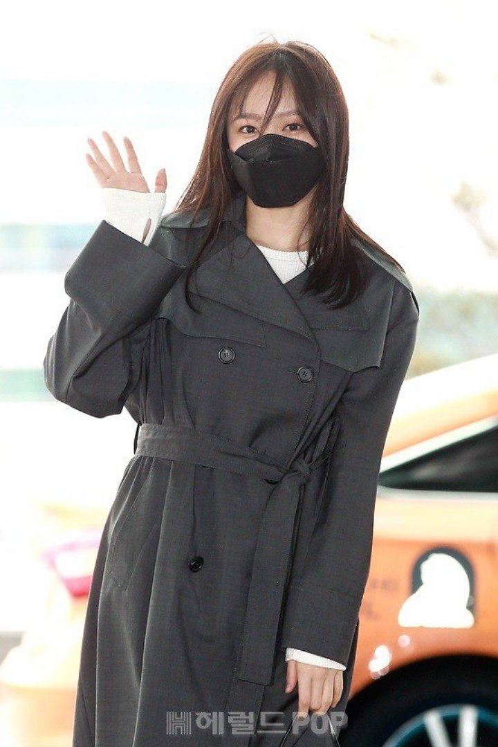 Hani EXID Pakai Masker di Bandara Tetap Kena Julid Netizen Gara-Gara Ini