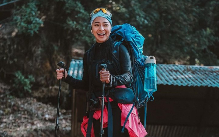  Cerita Nikita Willy Hilangkan Stres dengan Mendaki Gunung Himalaya