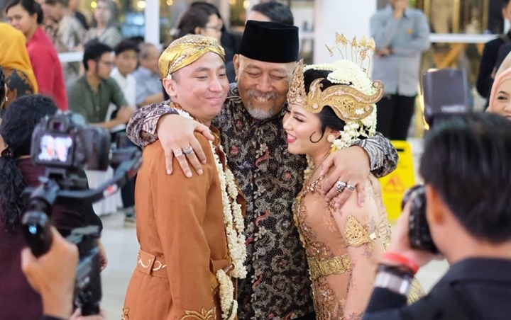 Membahas Profil Indro Warkop Terlengkap