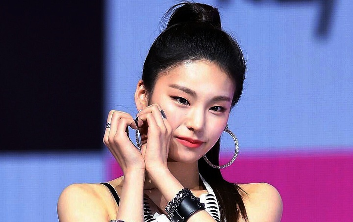 Seperti Ini Penampilan Yeji ITZY dengan Poni, Makin Cantik?