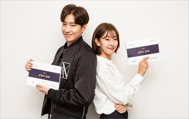 Begini Momen Manis Eric Shinhwa Saat Tinggal Bareng Go Won Hee di 'Yoo Byul Na! Chef Moon'