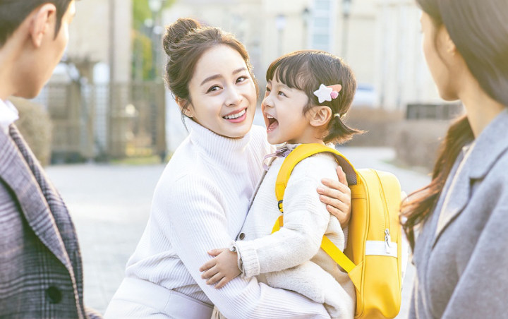 Dibuat Kagum, Kim Tae Hee Puji Kemampuan Akting Pemeran Putrinya di 'Hi Bye, Mama!'