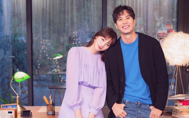 Getaran Cinta Yoo In Young dan Kim Ji Suk Makin Terasa di The Romance, Ini Respons Masyarakat Korea Getaran Cinta Yoo In Young dan Kim Ji Suk Makin Terasa di The Romance, Ini Respons Masyarakat Korea