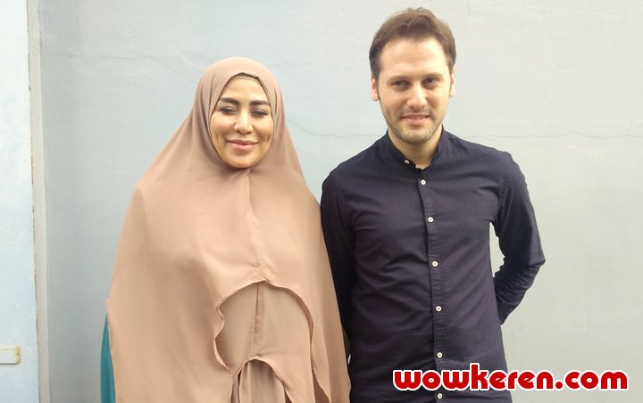 Kebahagiaan Cinta Penelope dan Suami Pasca Resmi Menikah