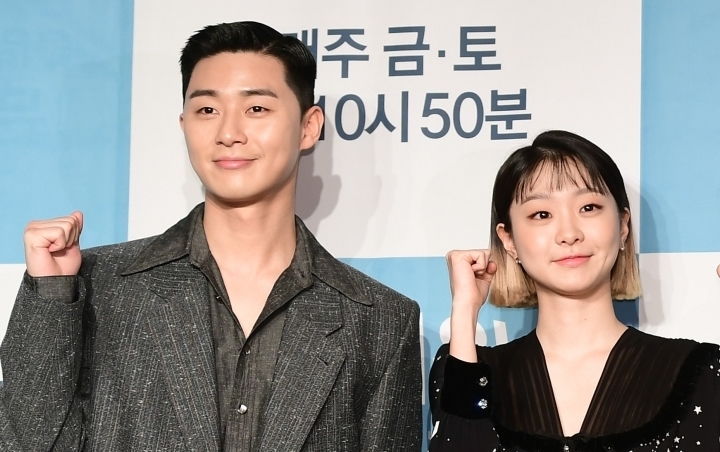 Kim Da Mi Pamer Dirangkul Mesra Park Seo Joon di 'Itaewon Class', Bikin Baper Maksimal