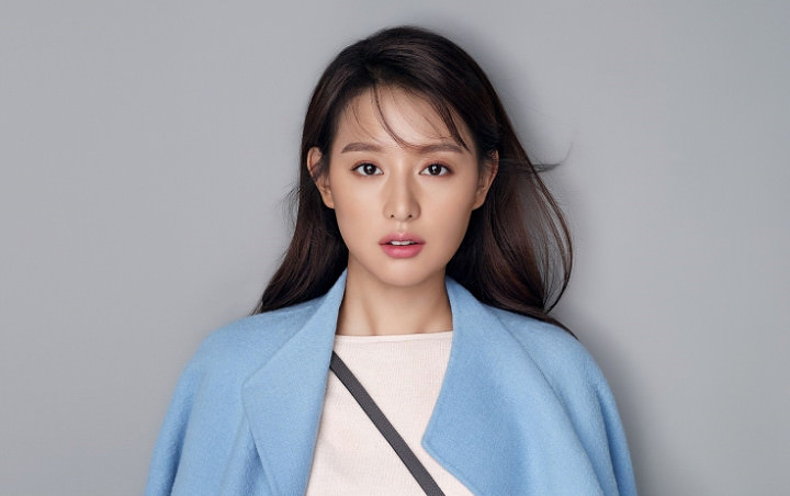 Lama 'Menghilang', Penampilan Baru Kim Ji Won Tuai Sorotan