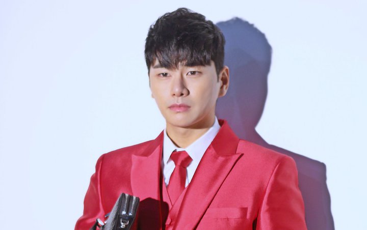 Aksi Heroik Lee Yi Kyung Selamatkan Pria yang Mencoba Bunuh Diri, Begini Kronologinya