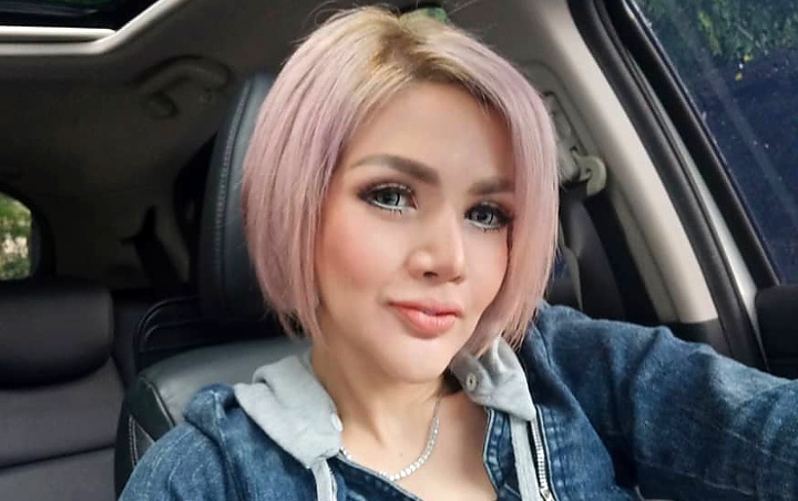 Mulai Kurangi Pekerjaan, Barbie Kumalasari Mengaku Tak Takut Corona