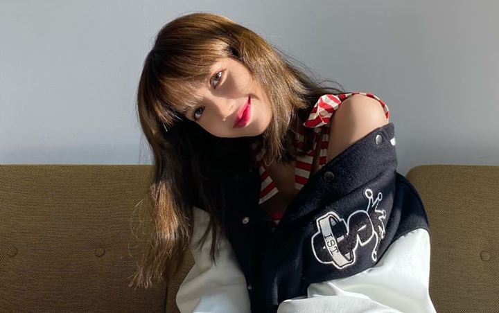 Lisa BLACKPINK Tebar Foto Indah Dikala Ultah, Gaya Santai Tuai Decak Terpukau Lisa BLACKPINK Tebar Foto Indah Dikala Ultah, Gaya Santai Tuai Decak Terpukau