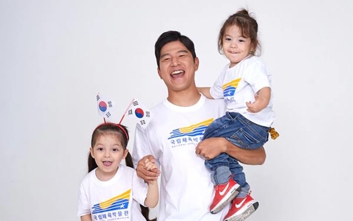 Ayah Naeun Ungkap Nama Anak Ketiga, Gunhoo Bucin Adik Bayinya Bikin Gemas