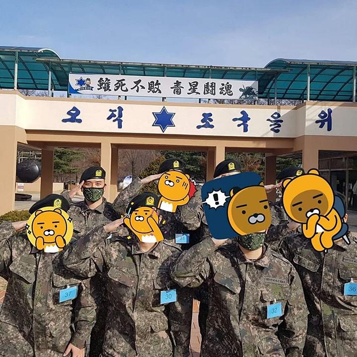 Beredar Foto pertama Seungri Saat Sedang Melakukan Tugas Wamil, Yang Kini Sudah Di Angkat menjadi Leader