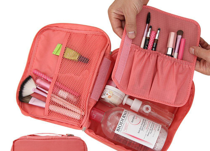 Bersihkan Tempat Make Up Yang Digunakan Secara Teratur