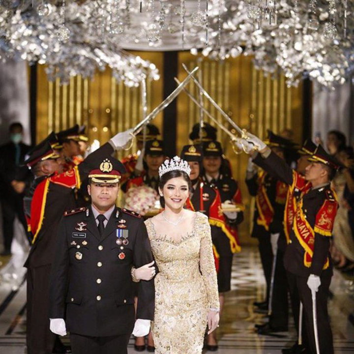 Foto Pedang Pora