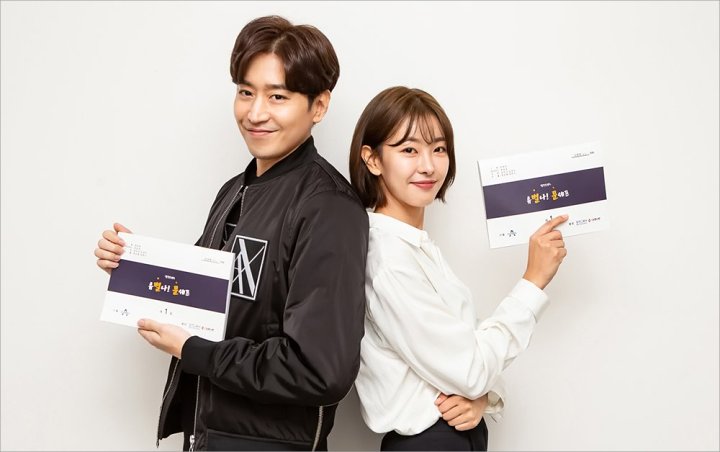 Eric Shinhwa Bakal Cium Go Won Hee Saat Malam di Episode Mendatang 'Yoo Byul Na! Chef Moon'