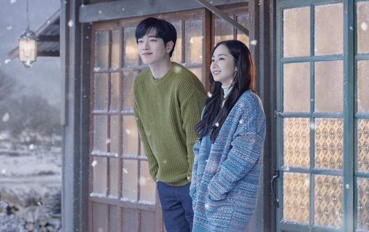 Park Min Young Puji Seo Kang Joon Ganteng Saat Syuting Adegan Mesra 'When The Weather Is Fine'