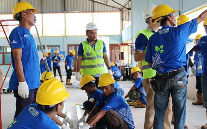 Warga DKI yang Kena PHK Gara-Gara Corona Bisa Lapor ke Situs Ini Untuk Dapat Insentif