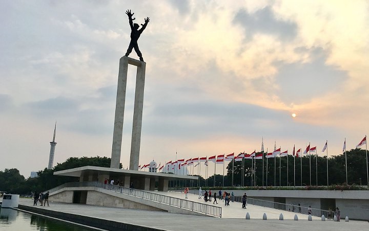 Warga Nekat Langgar PSBB di Jakarta Terancam Sanksi 1 Tahun Penjara dan Denda Rp 100 Juta