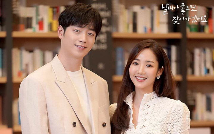 Seo Kang Joon Mendadak Lamar Park Min Young Dikala Syuting Adegan Romantis When The Weather Is Fine