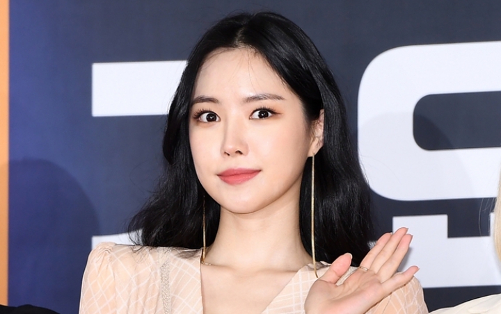 Kecantikan Na Eun A Pink Ketika Jalani Promosi Tuai Kebanggaan, Hidung Palsu Konsisten Disorot Kecantikan Na Eun A Pink Ketika Jalani Promosi Tuai Kebanggaan, Hidung Palsu Konsisten Disorot
