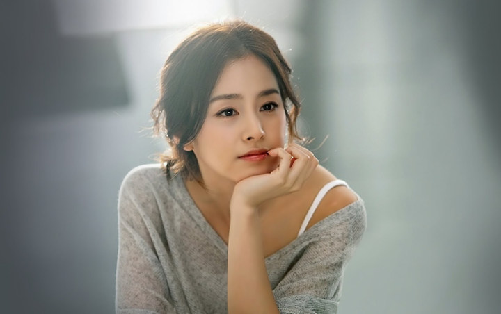 Kecantikan Kim Tae Hee 16 Tahun Lalu Jadi Sorotan, Disebut Dewi Sesungguhnya