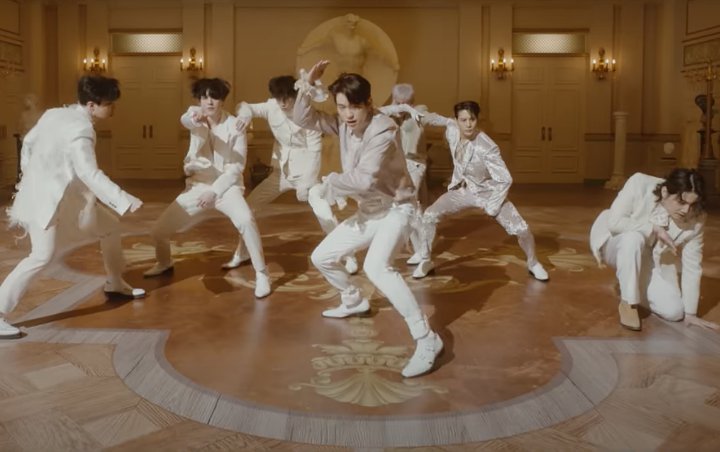 GOT7 Hadirkan Imej Baru dan Koreografi Menarik di MV 'Not By The Moon'