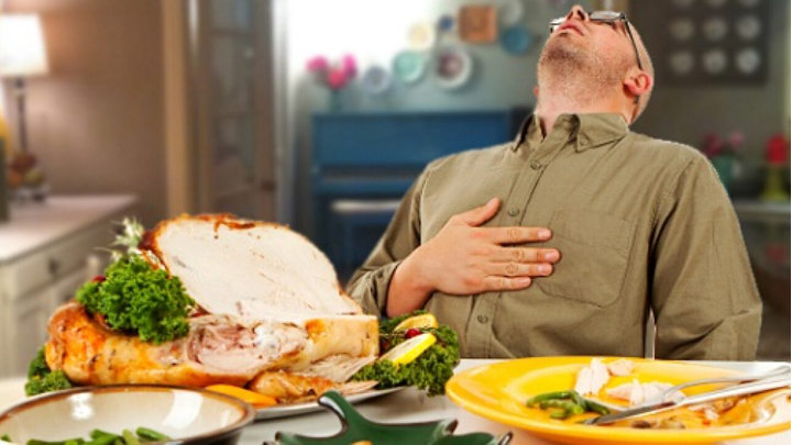 Jangan Makan Berlebihan Saat Berbuka Puasa