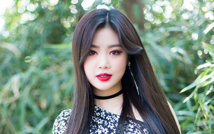 Soojin (G)I-DLE Hampir Nangis Baca Komentar Jahat Dikala Siaran V Live