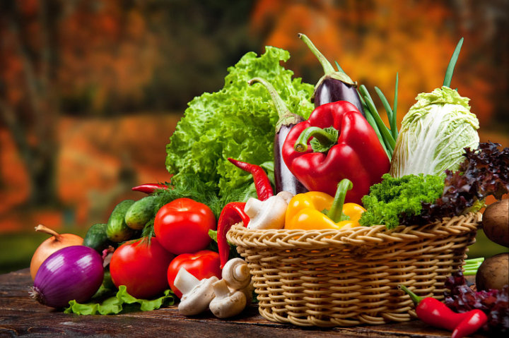 Perbanyak Konsumsi Makanan Yang Perlancar Asi