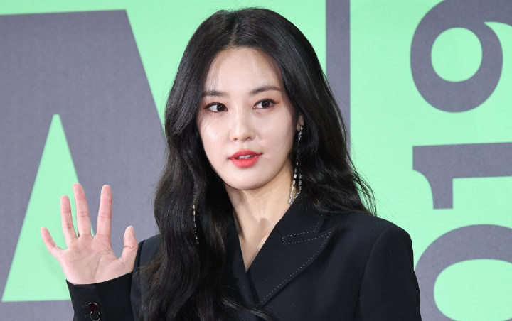 Pernah Digosipkan dengan G-Dragon dan So Ji Sub, Lee Jooyeon Pamer Cowok Baru